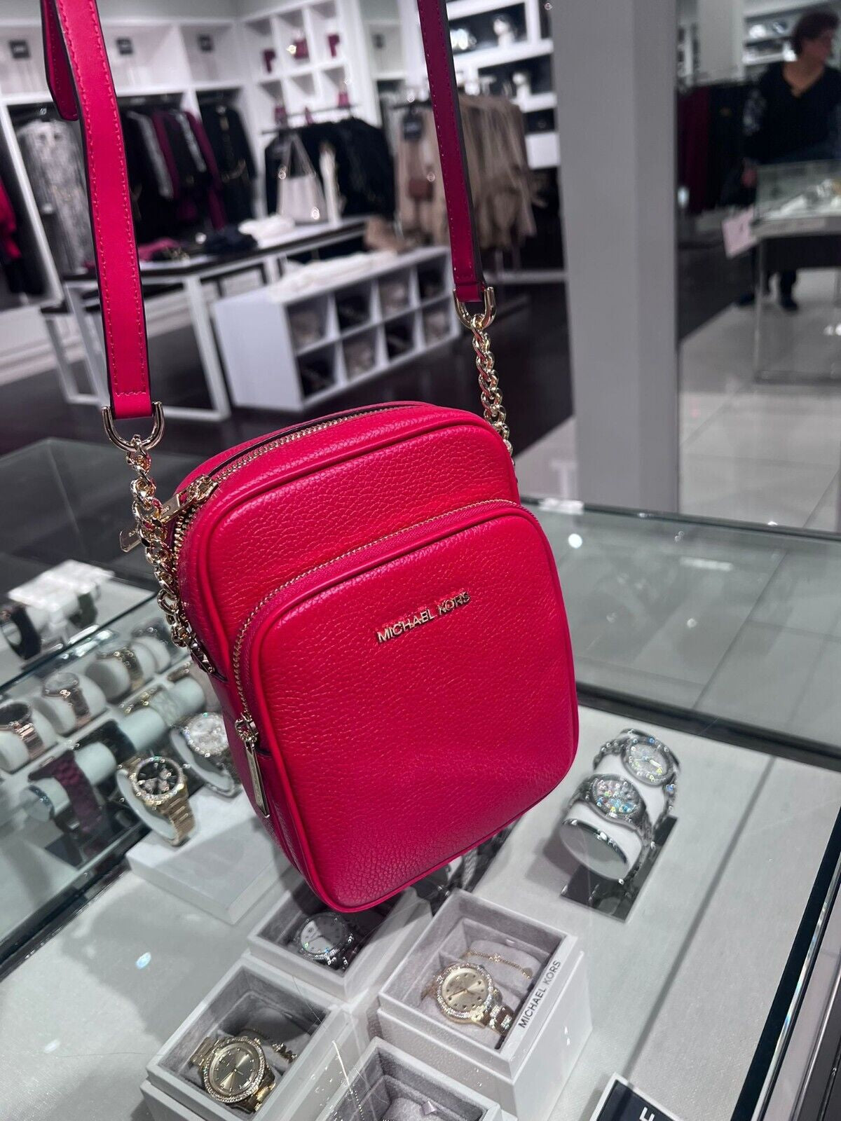 Stylish Michael Kors Women's Crossbody Handbag - PVC/Leather Messenger Purse for Effortless Chic