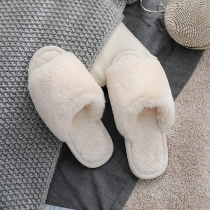 HUMIWA Women's Plush Fur Flat Slippers - Comfortable Open Toe Memory Foam Sandals for Versatile Indoor and Outdoor Use