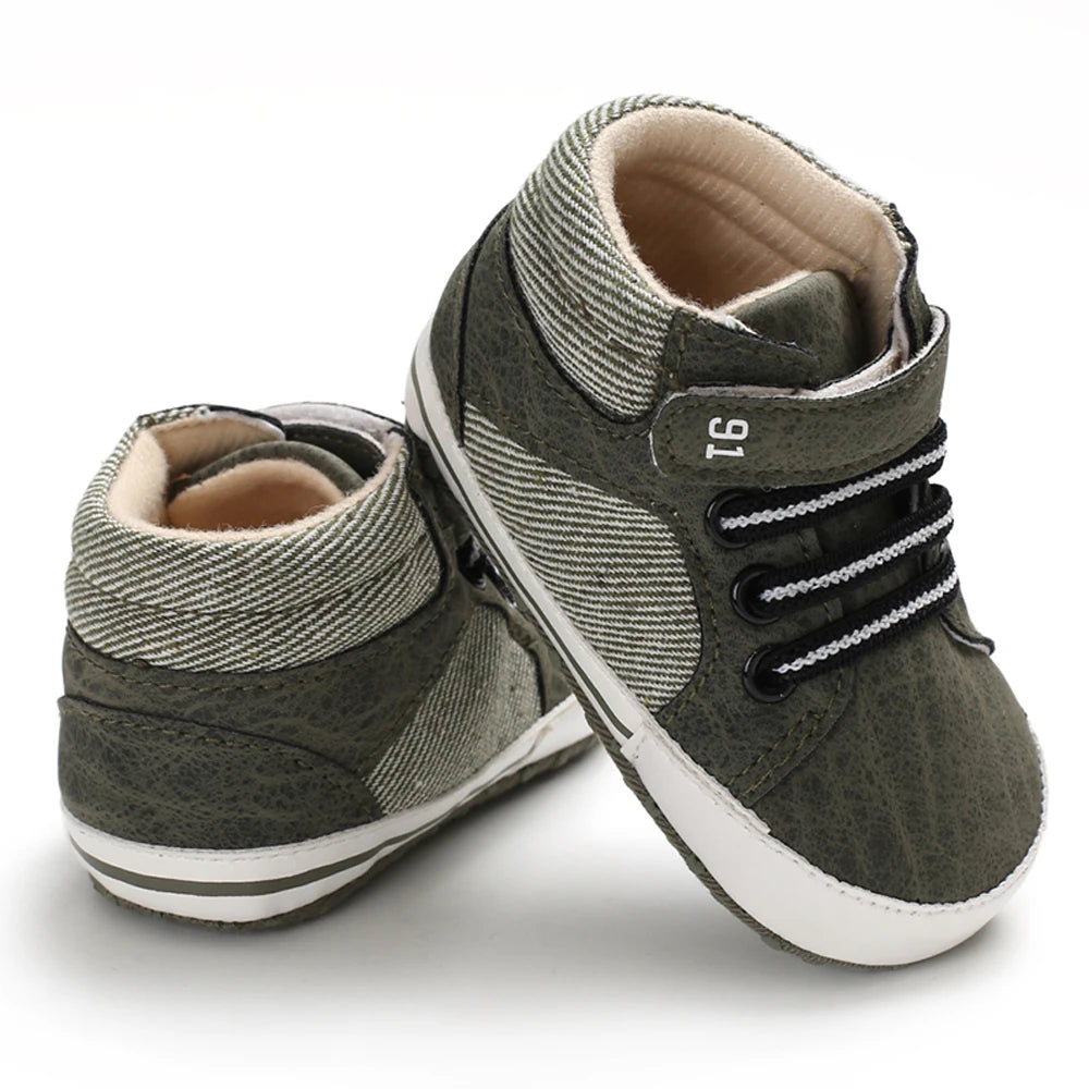 Pudcoco Infant Leather Sports Crib Shoes (0-18 Months) - Soft First Walker Sneakers for Boys and Girls