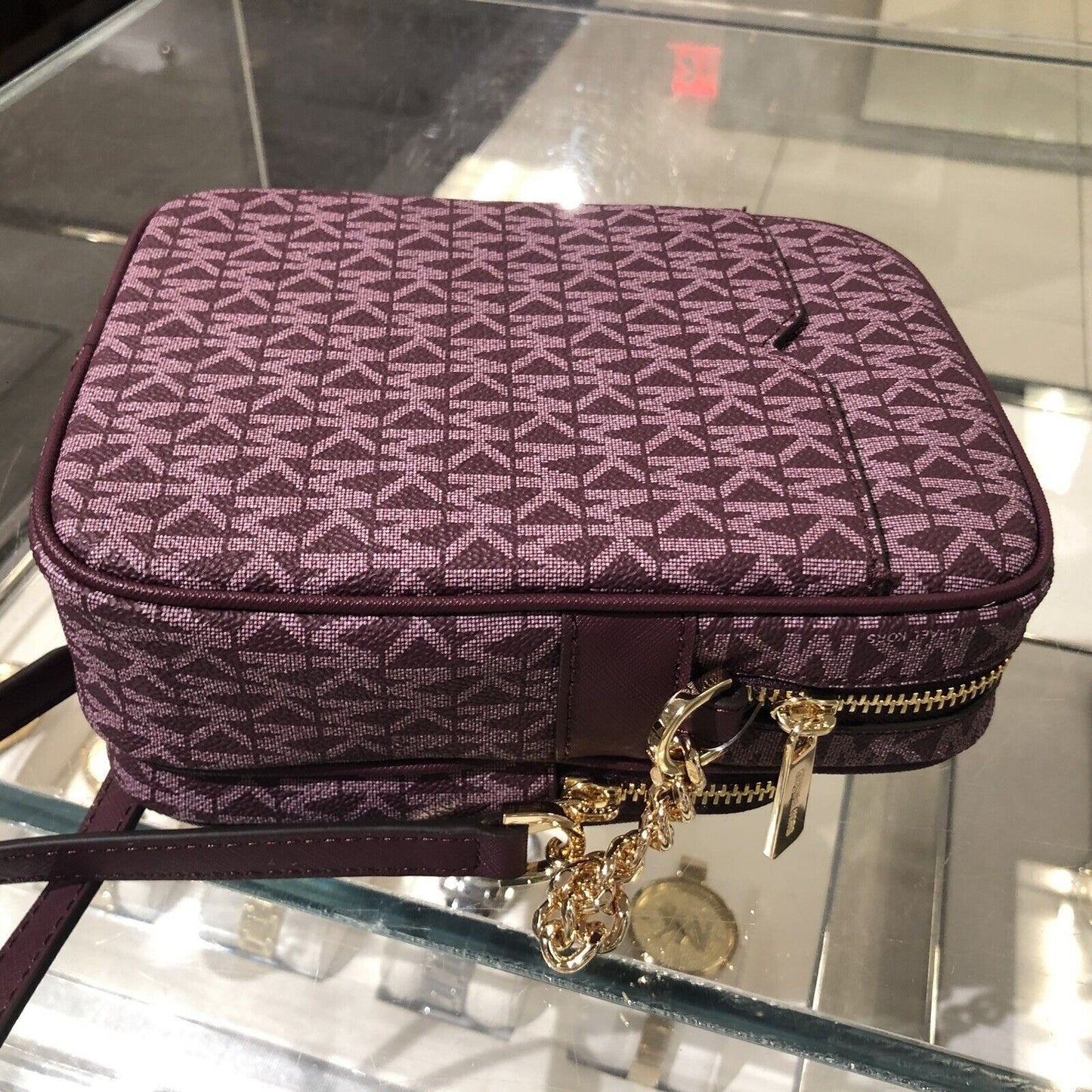 Stylish Michael Kors Women's Crossbody Handbag - PVC/Leather Messenger Purse for Effortless Chic