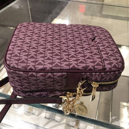 Stylish Michael Kors Women's Crossbody Handbag - PVC/Leather Messenger Purse for Effortless Chic