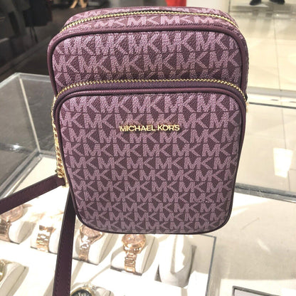 Stylish Michael Kors Women's Crossbody Handbag - PVC/Leather Messenger Purse for Effortless Chic