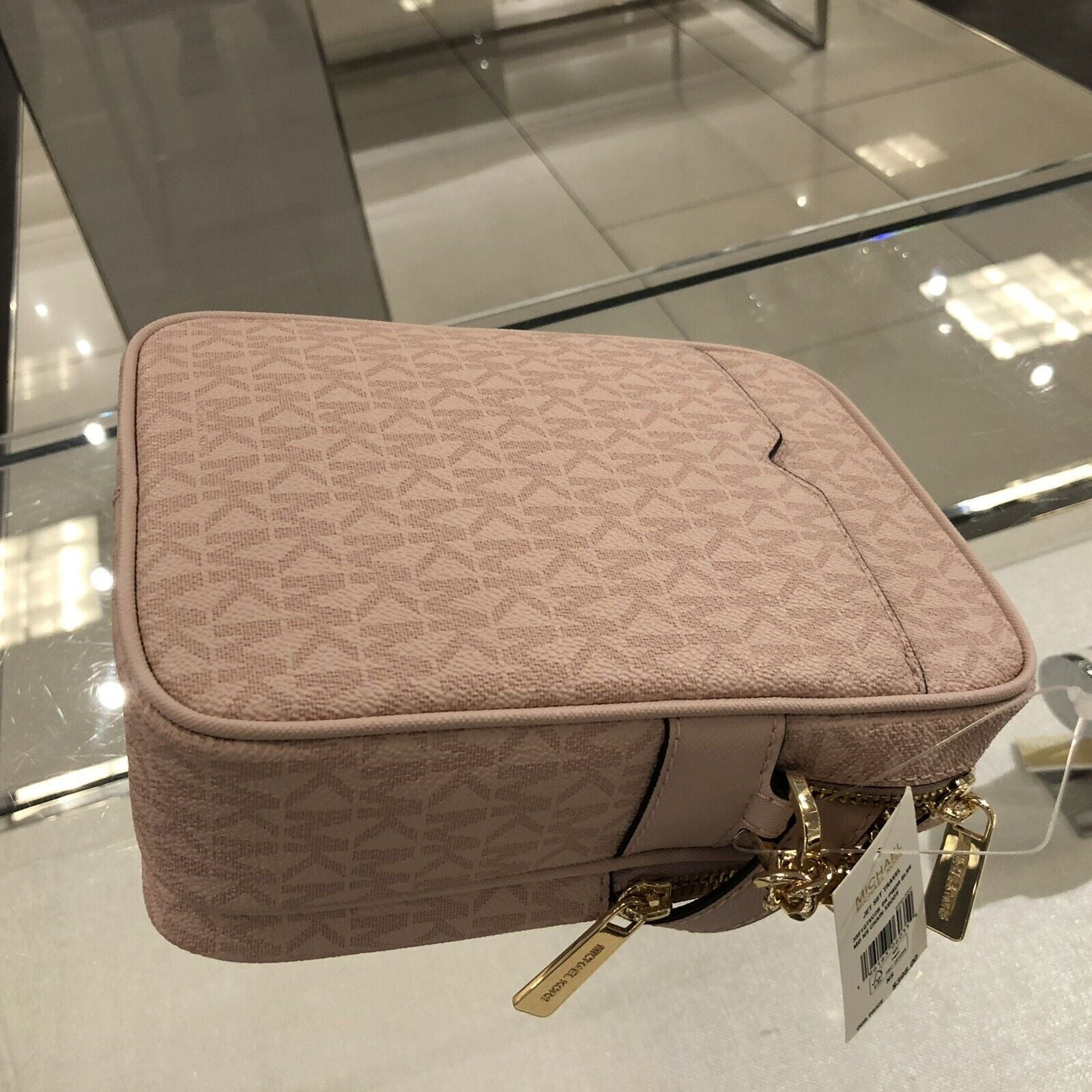 Stylish Michael Kors Women's Crossbody Handbag - PVC/Leather Messenger Purse for Effortless Chic