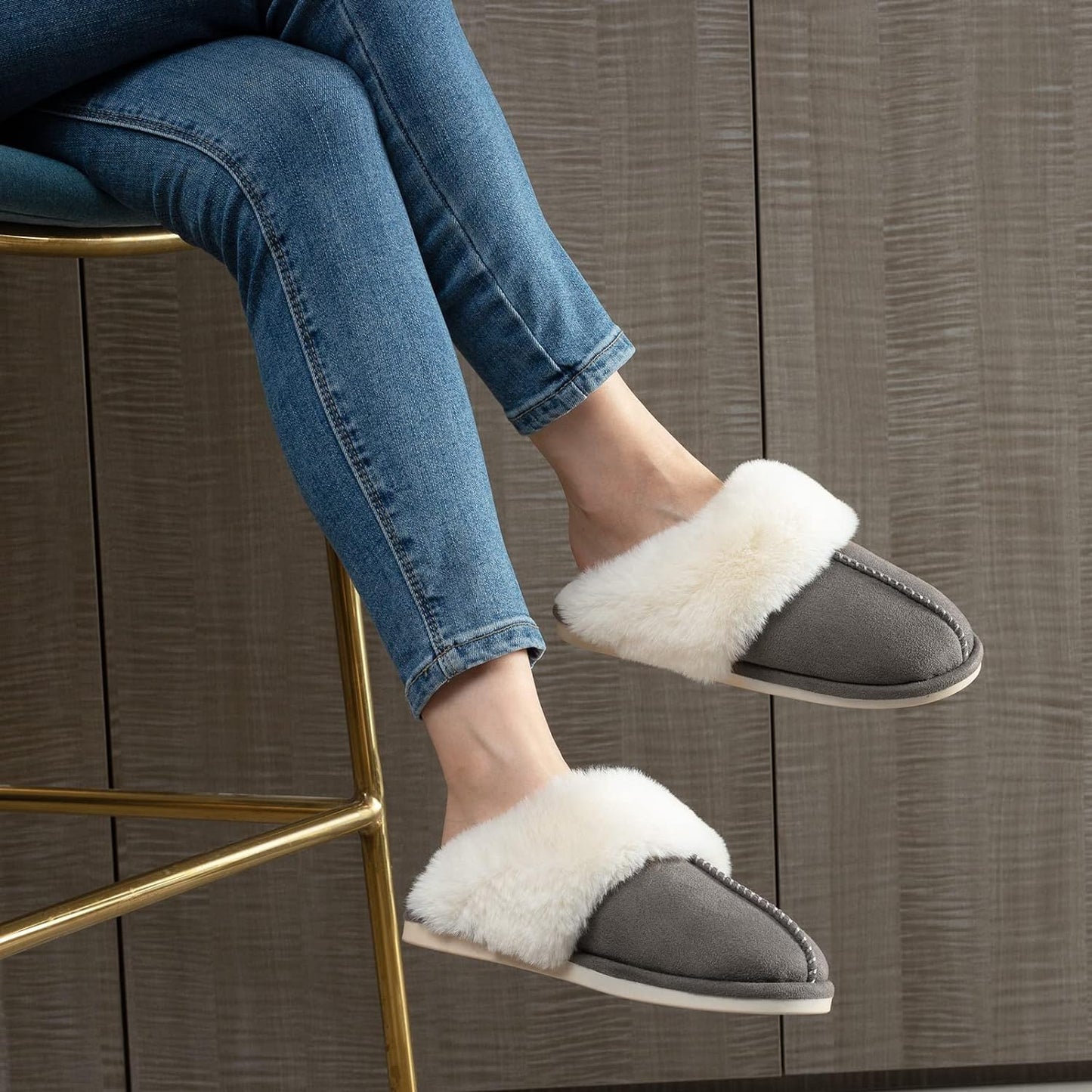 Parlovable Women's Memory Foam Slippers - Cozy Fuzzy House Shoes with Anti-Skid Sole for Versatile Indoor and Outdoor Comfort