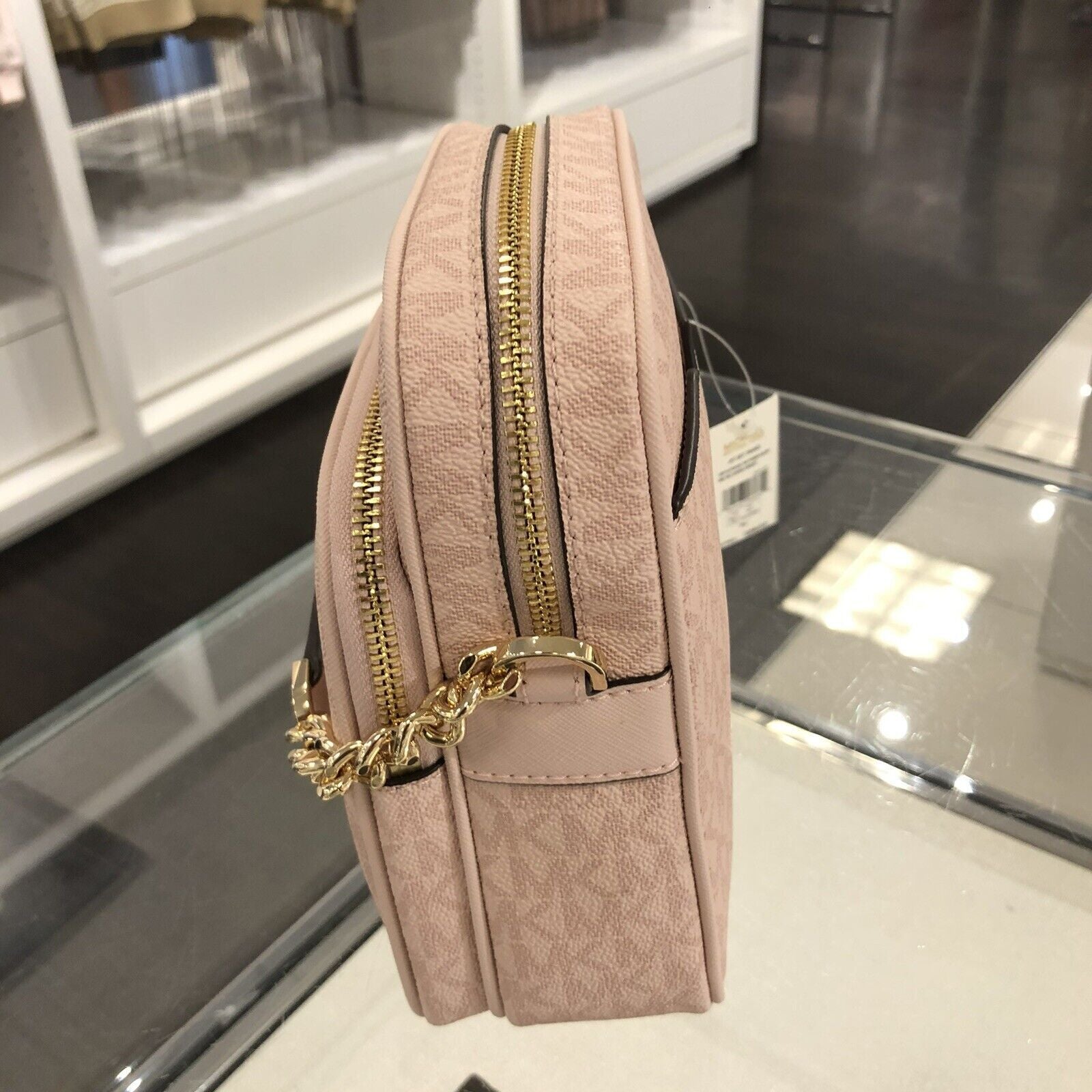 Stylish Michael Kors Women's Crossbody Handbag - PVC/Leather Messenger Purse for Effortless Chic